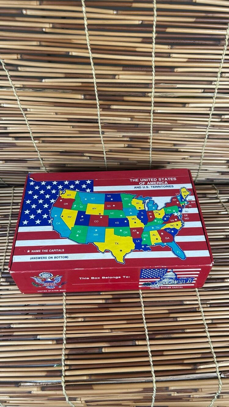 United States of America States and Capital Vintage Pencil Box Cardboard